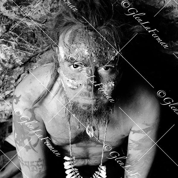 Max Cavalera in cave looking up